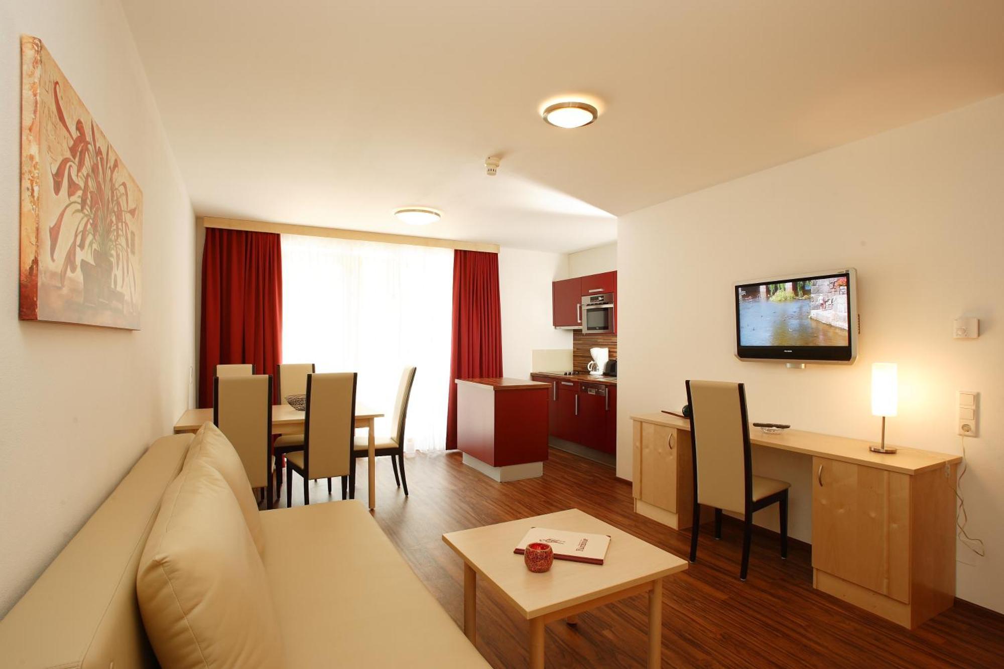 Appartamento con 2 Camere da Letto e Terrazza - Dependance